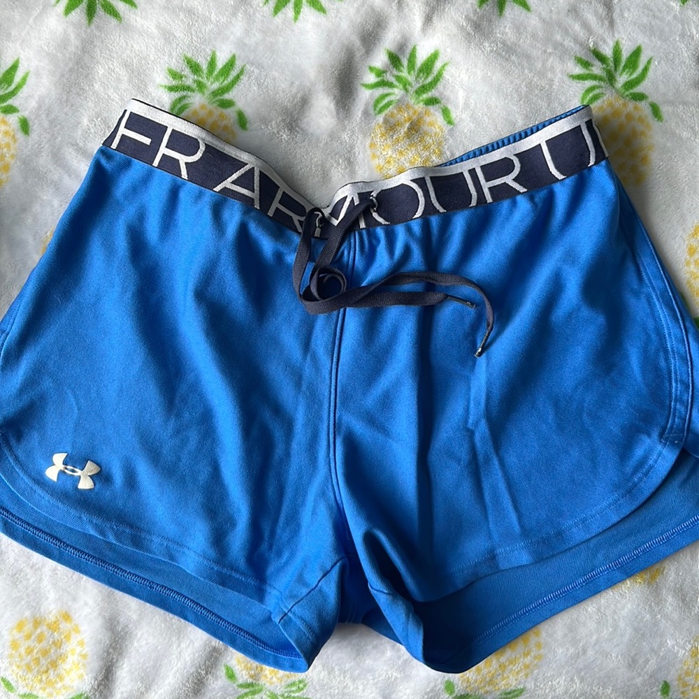 under armour blue running shorts medium